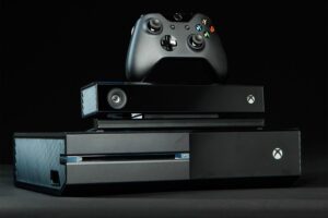 Microsoft Drops Xbox One Kinect Bundle by $50 Until February 21