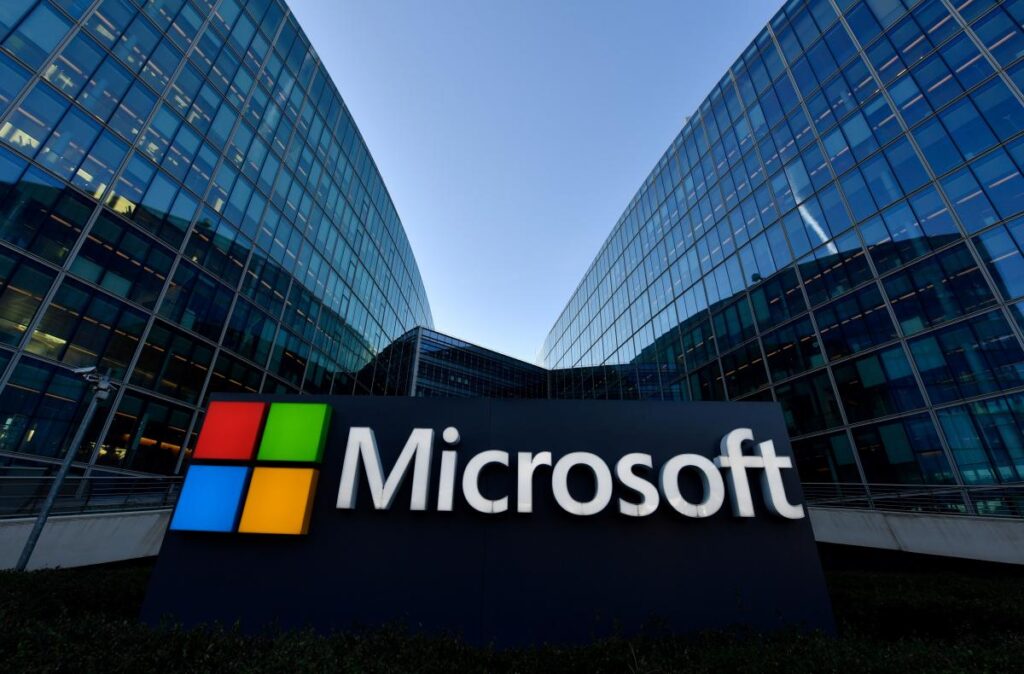 Microsoft Execs Accused Workplace Miscondut Thumbnail